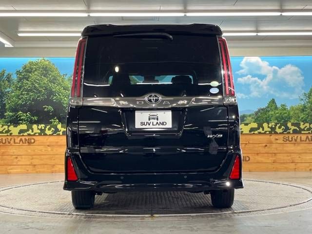 Toyota NOAH 2019-05 190439-14