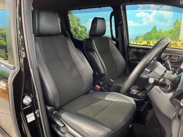 Toyota NOAH 2019-05 190439-7