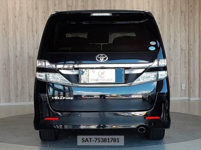 Toyota VELLFIRE 2012-01 382739-18
