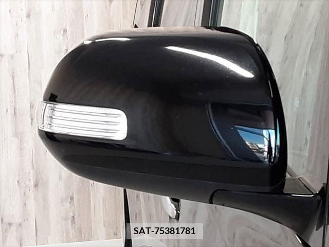 Toyota VELLFIRE 2012-01 382739-27