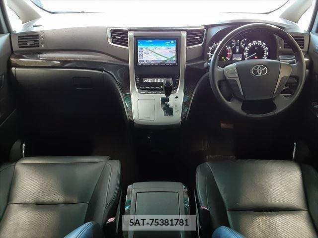 Toyota VELLFIRE 2012-01 382739-1