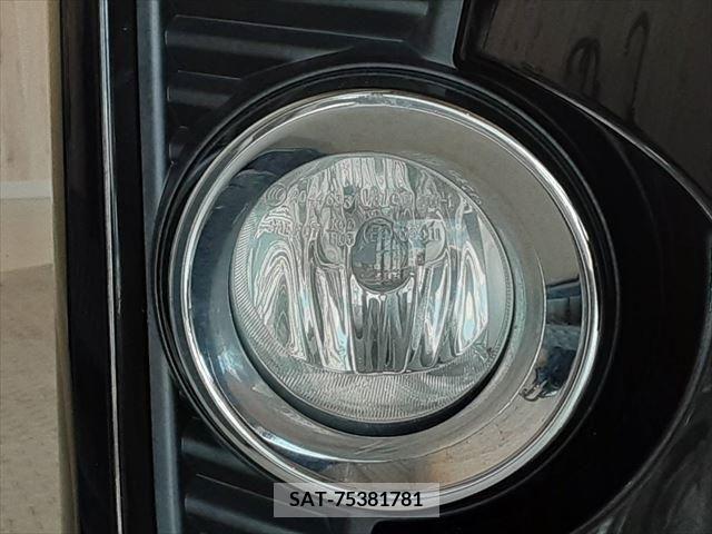 Toyota VELLFIRE 2012-01 382739-25