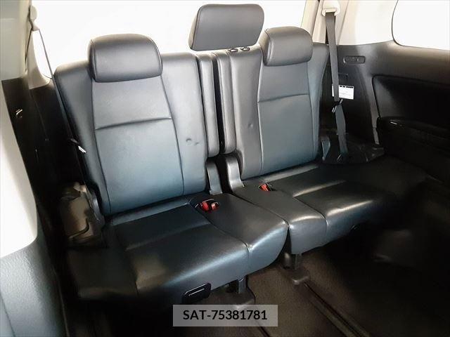 Toyota VELLFIRE 2012-01 382739-9