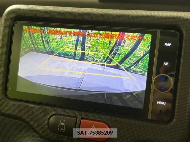 Toyota SPADE 2013-03 339943-3
