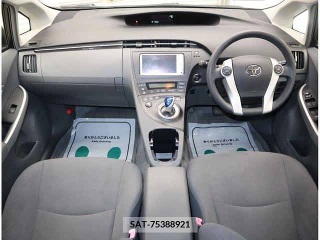 Toyota PRIUS 2010-10 376777-19