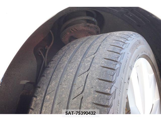 VolksWagen GOLF 2017-06 329384-28