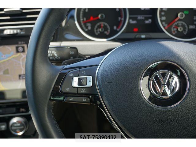 VolksWagen GOLF 2017-06 329384-20