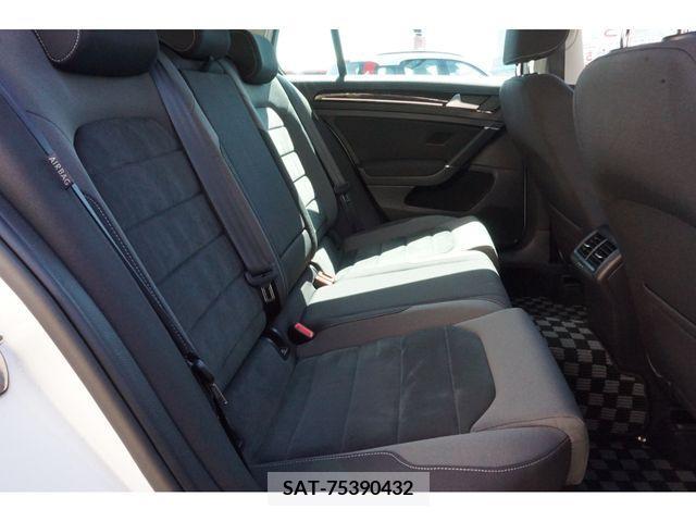 VolksWagen GOLF 2017-06 329384-24