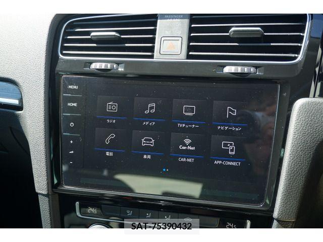 VolksWagen GOLF 2017-06 329384-9