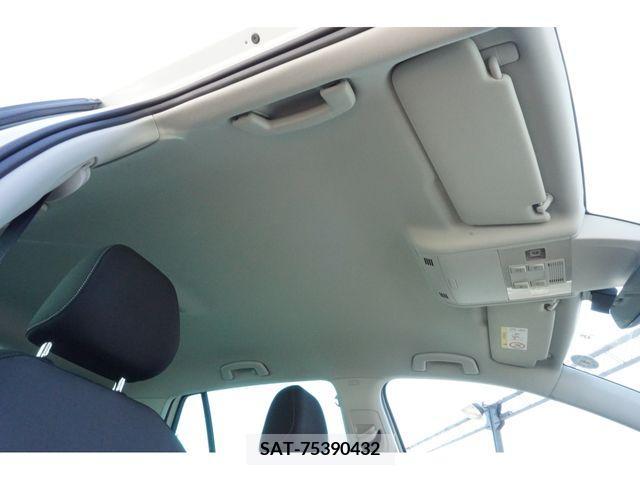 VolksWagen GOLF 2017-06 329384-26