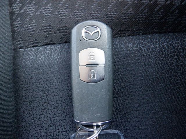 Mazda DEMIO 2018-07 4859-13