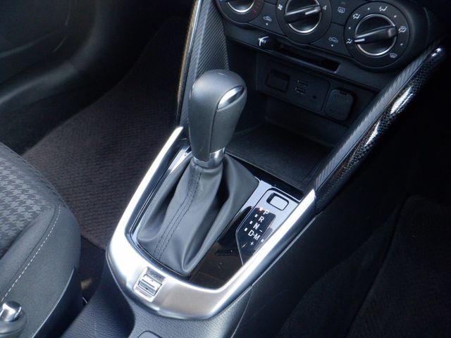 Mazda DEMIO 2018-07 4859-8
