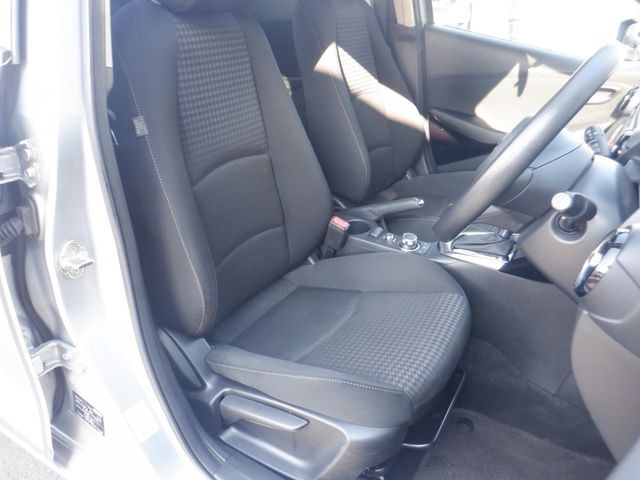 Mazda DEMIO 2018-07 4859-14