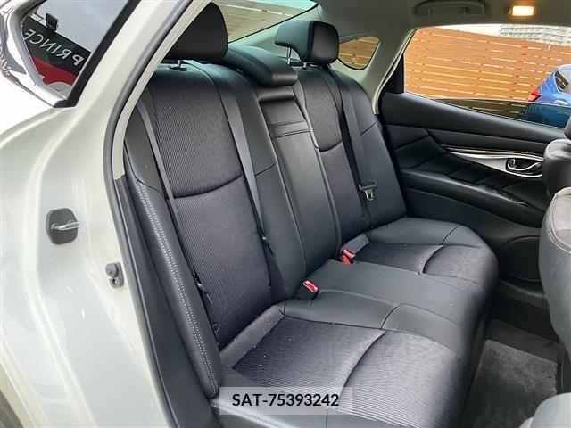 Nissan FUGA 2021-03 271127-27