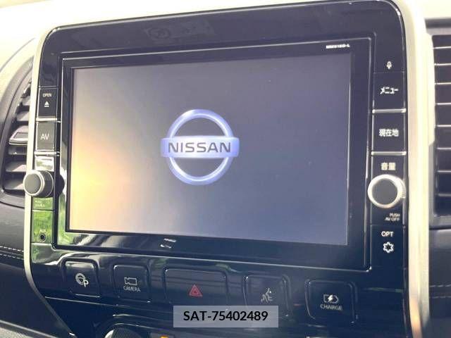Nissan SERENA 2018-08 204486-2