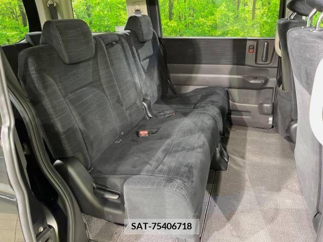 Honda STEP WGN 2010-06 368772-9