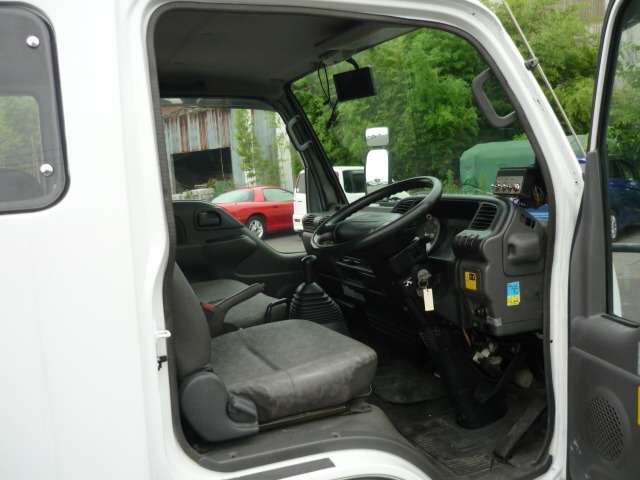 Isuzu ELF TRUCK 2003-02 2245-2
