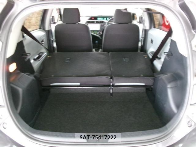 Toyota AQUA 2012-05 351713-12