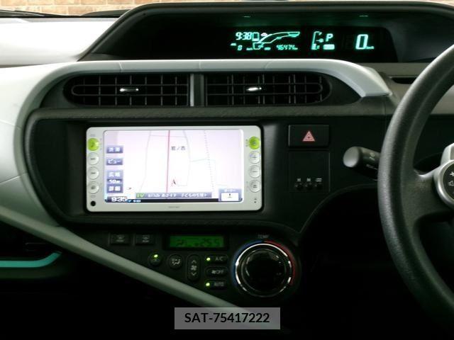 Toyota AQUA 2012-05 351713-15