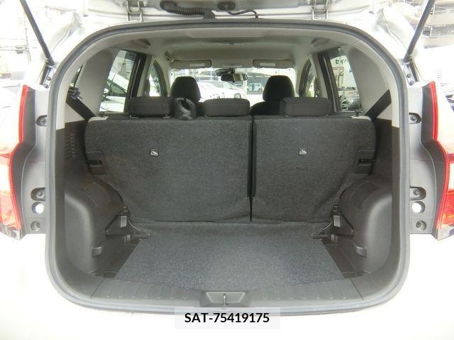 Nissan NOTE 2017-03 238075-8