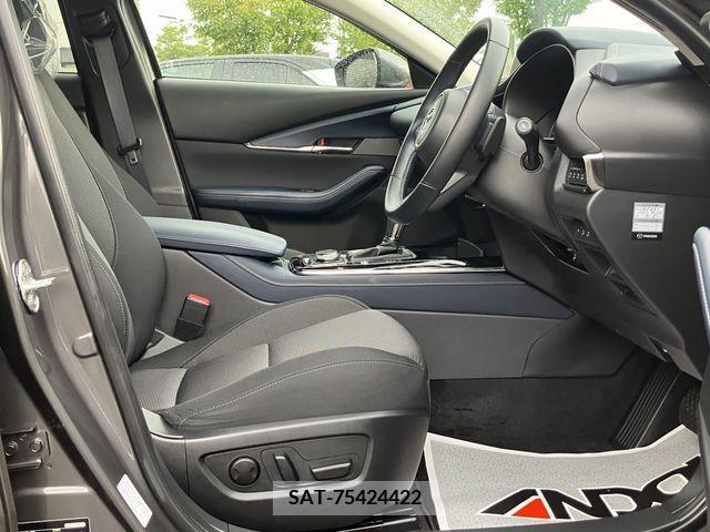 Mazda CX-30 2022-07 390184-7