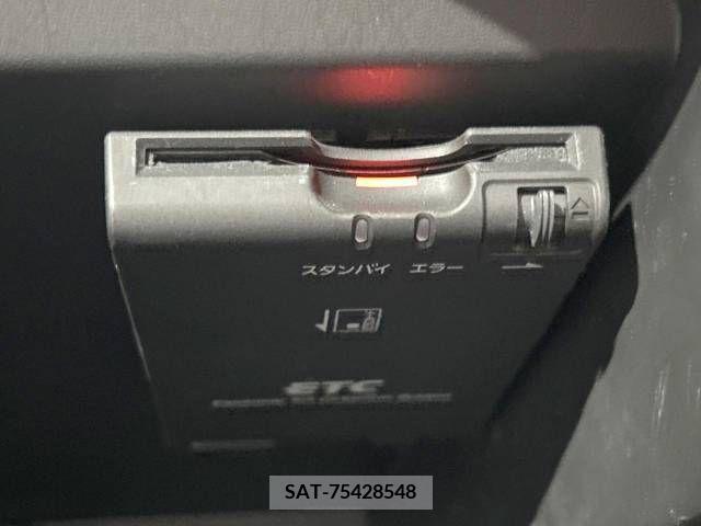 Nissan NOTE 2013-09 240688-4
