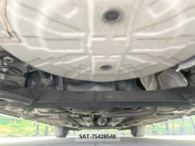 Nissan NOTE 2013-09 240688-19