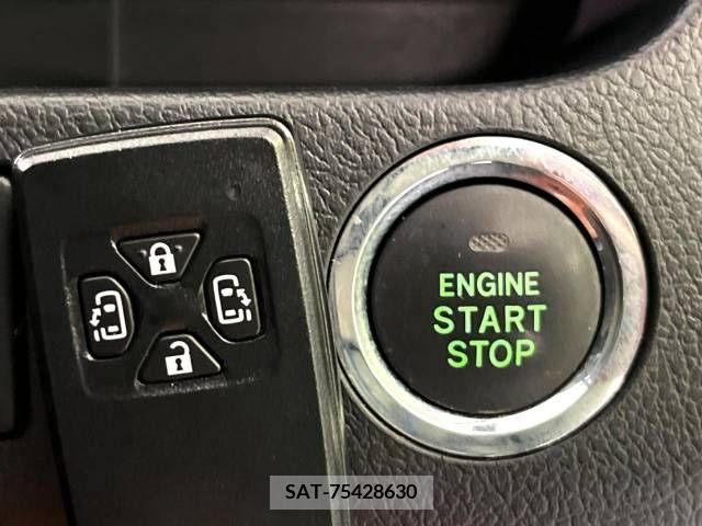 Toyota VOXY 2012-01 251161-6