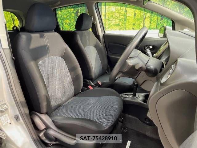 Nissan NOTE 2013-05 351582-8