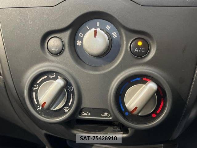 Nissan NOTE 2013-05 351582-5