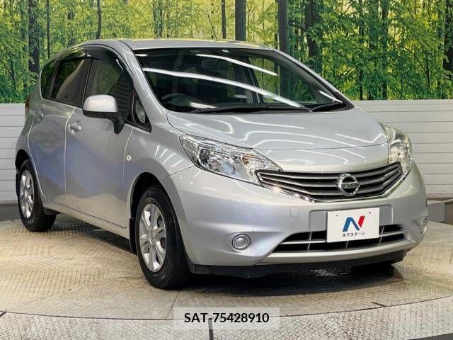 Nissan NOTE 2013-05 351582-16