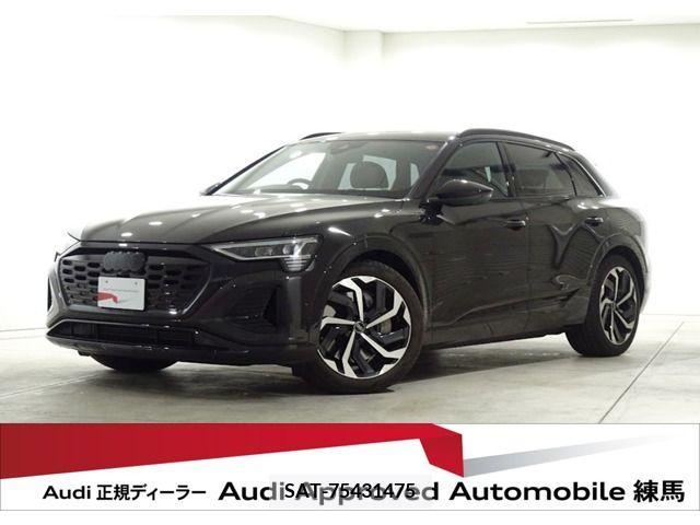Audi E-TRON 2023-09 261328-0