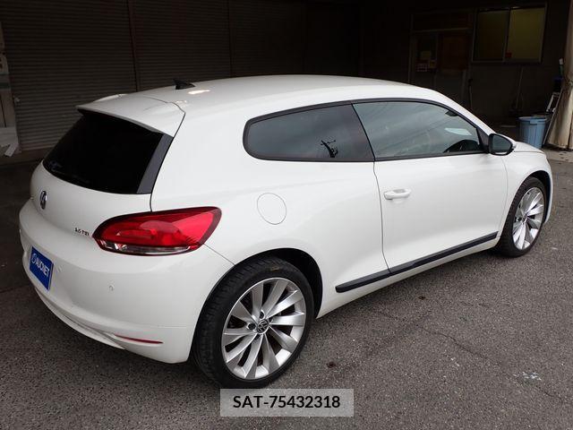 VolksWagen SCIROCCO 2009-07 244870-8