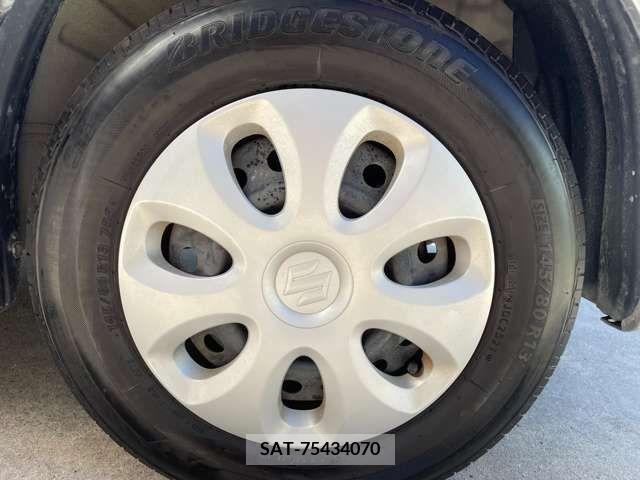 Suzuki ALTO 2013-01 374405-9