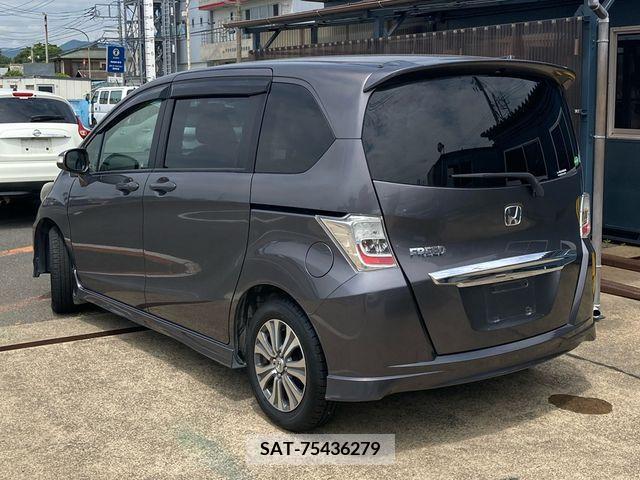 Honda FREED 2013-09 270468-2