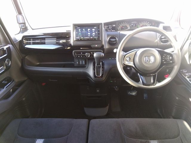 Honda N BOX CUSTOM 2021-03 186936-2