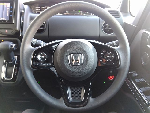 Honda N BOX CUSTOM 2021-03 186936-21