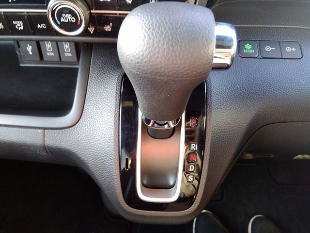 Honda N BOX CUSTOM 2021-03 186936-8