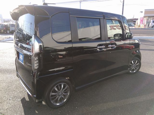 Honda N BOX CUSTOM 2021-03 186936-1