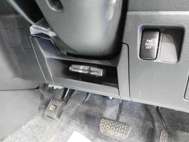 Toyota SIENTA 2014-03 184950-12