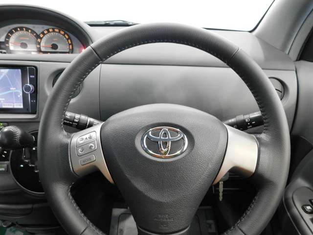 Toyota SIENTA 2014-03 184950-15