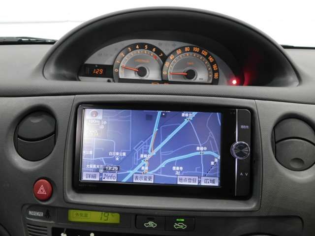 Toyota SIENTA 2014-03 184950-17