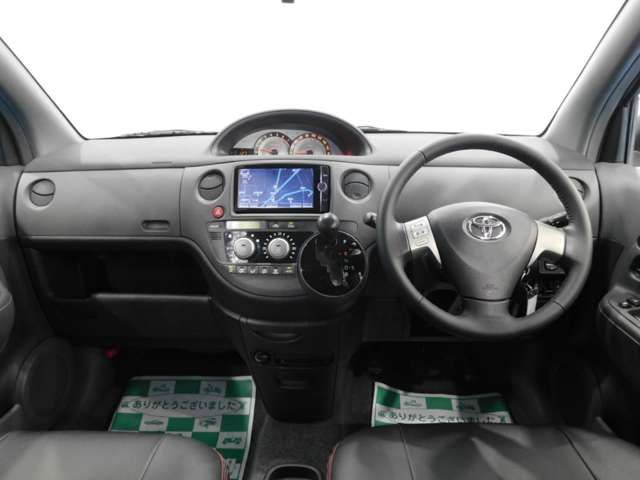 Toyota SIENTA 2014-03 184950-6