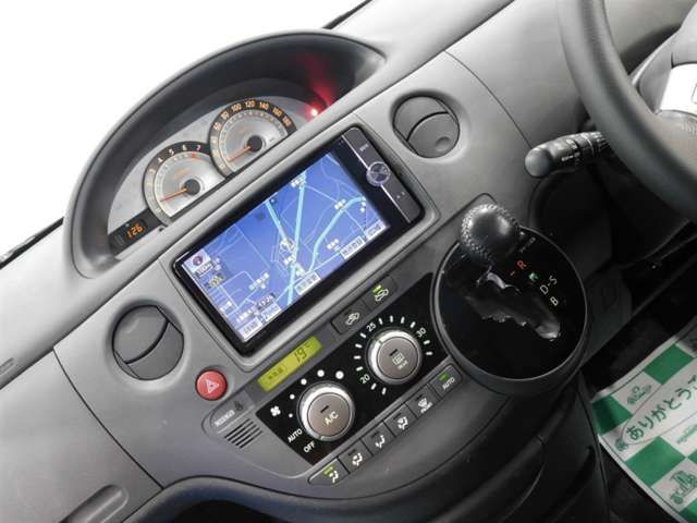 Toyota SIENTA 2014-03 184950-16