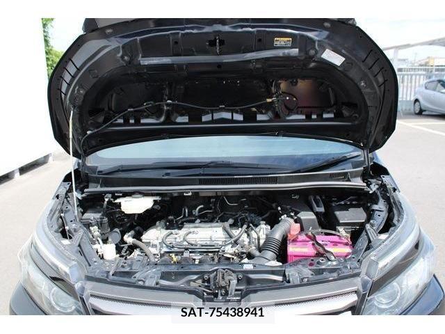 Toyota VOXY 2014-11 346732-17
