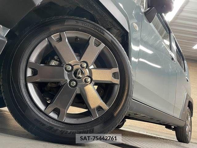 Daihatsu TAFT 2021-06 209509-10