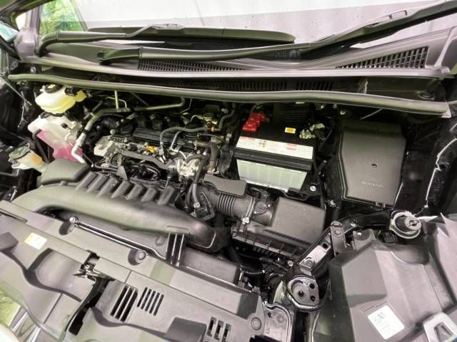 Toyota NOAH 2023-04 187352-19