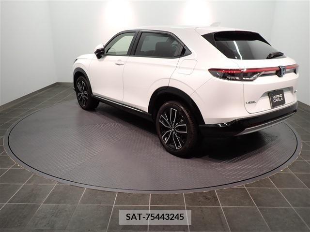 Honda VEZEL 2022-12 335926-6