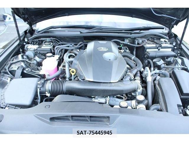 Lexus IS 2022-02 354328-18