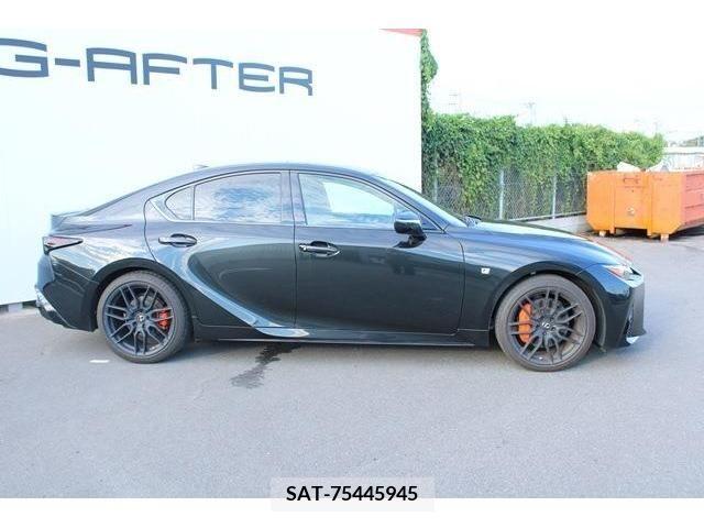 Lexus IS 2022-02 354328-7